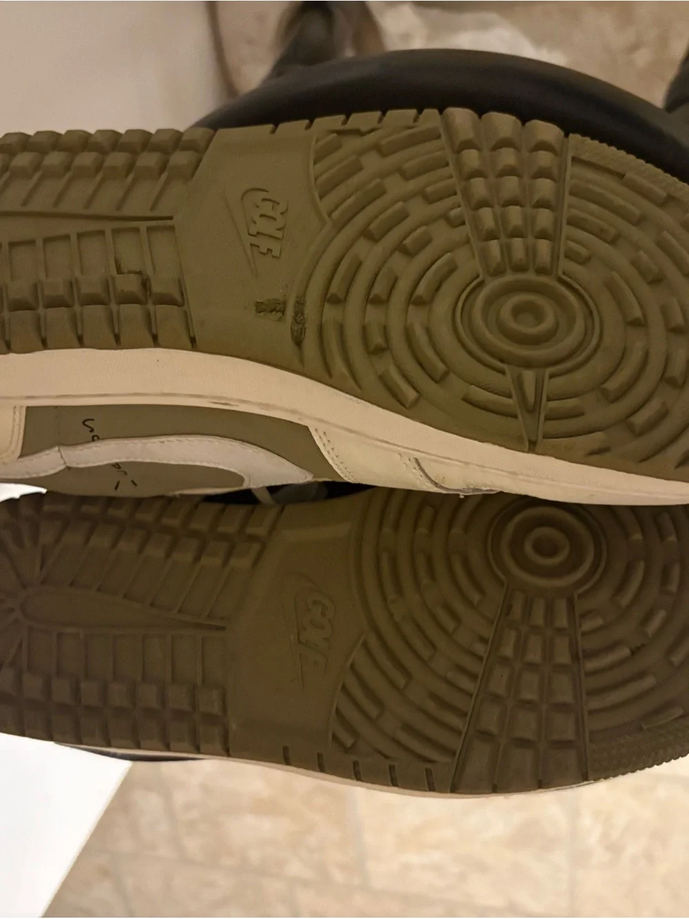 Jordan 1 Golf Low Travis Scott